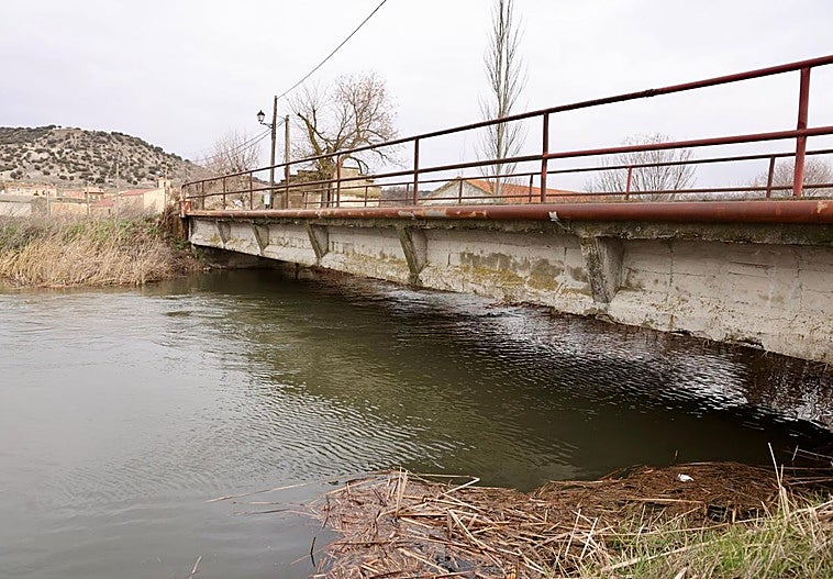 La lluvia da una tregua a los ríos pero el Duero, el Cega y el Adaja permanecen en alerta